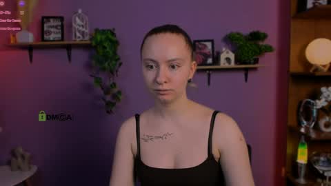 Snapshot of bella_fair chatting on April 7, 2026, 11:43 am Bella online show from April 7, 2026, 11:43 am