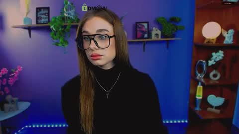 Snapshot of bella_fair chatting on April 10, 2026, 9:58 am Bella online show from April 10, 2026, 9:58 am