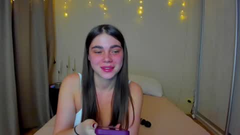 Snapshot of bella_foryou chatting on December 8, 2024, 1:13 am NastyaThere are legends that in this room all your wishes can come true  Private is Open online show from December 8, 2024, 1:13 am
