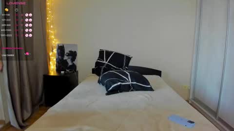 Snapshot of bella_foryou chatting on September 11, 2025, 12:22 am NastyaThere are legends that in this room all your wishes can come true  Private is Open online show from September 11, 2025, 12:22 am