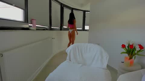 Anna  online show from March 17, 2026, 11:24 am