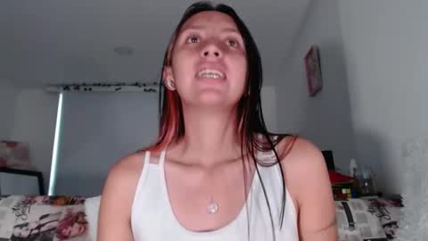 Bella Marlowe online show from January 19, 2025, 10:17 pm