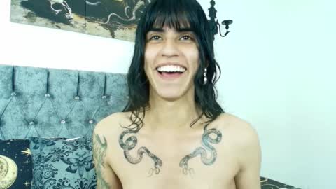 Bella online show from November 16, 2025, 12:05 am