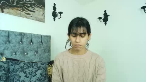 Bella online show from January 18, 2026, 10:57 pm