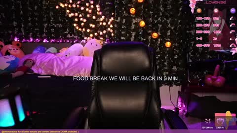 Bellalunabear trans   JadePlant Cis online show from December 8, 2024, 2:28 am