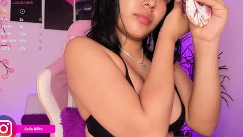 Bella online show from April 7, 2026, 1:22 pm