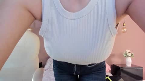 Bella Clair online show from February 8, 2025, 8:10 pm