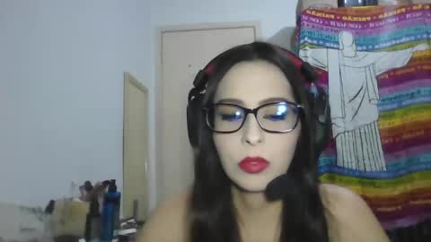 Bella Garcia online show from May 17, 2026, 10:50 pm