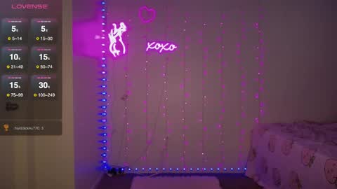 Bella Monroe online show from March 28, 2026, 5:18 am