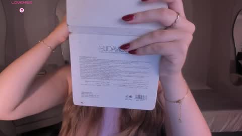  Bella Rose  online show from October 21, 2025, 4:46 am