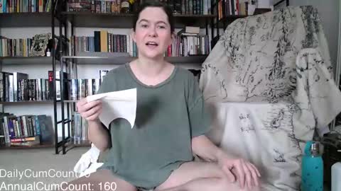 Snapshot of bellastrange69 chatting on February 18, 2026, 6:37 pm BellaStrange69 online show from February 18, 2026, 6:37 pm