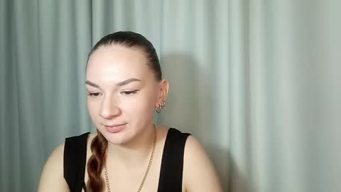 belle_fiesta online show from February 10, 2026, 9:08 pm