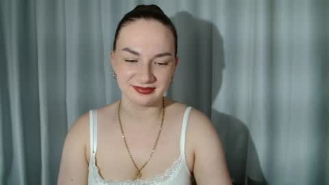 belle_fiesta online show from April 10, 2026, 10:47 pm