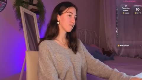 Bella online show from September 20, 2025, 4:08 pm