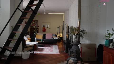 Snapshot of bellebabyboo chatting on April 10, 2026, 12:27 am BELLE online show from April 10, 2026, 12:27 am