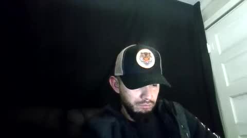 Snapshot of bemysecrett chatting on December 23, 2024, 7:06 am bemysecrett online show from December 23, 2024, 7:06 am