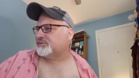 Bendavewill online show from April 5, 2026, 6:21 am