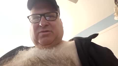 Bendavewill online show from May 24, 2026, 7:13 am