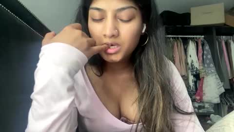 Snapshot of bengalibaddie7_x chatting on May 16, 2026, 4:42 am bengalibaddie7_x online show from May 16, 2026, 4:42 am