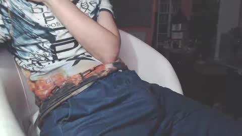 benijamin online show from March 11, 2025, 10:20 pm