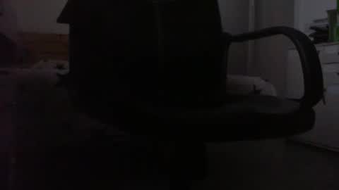 beninoam75 online show from December 17, 2024, 4:21 pm