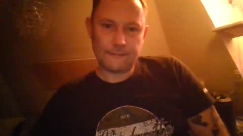 Snapshot of benizio_ chatting on December 20, 2024, 3:14 am benizio online show from December 20, 2024, 3:14 am
