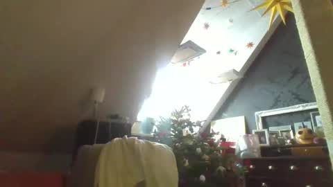 Snapshot of benizio_ chatting on January 9, 2026, 11:13 am benizio online show from January 9, 2026, 11:13 am