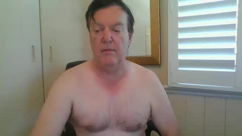 Snapshot of benjoid chatting on November 27, 2025, 11:40 pm benjoid online show from November 27, 2025, 11:40 pm