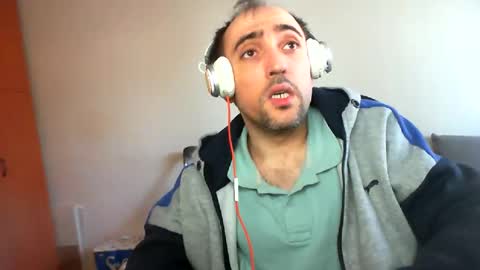 bentish online show from January 25, 2025, 10:40 am