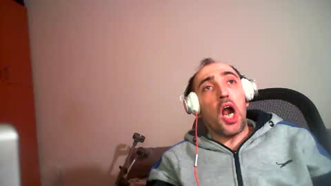 bentish online show from January 26, 2025, 4:09 pm