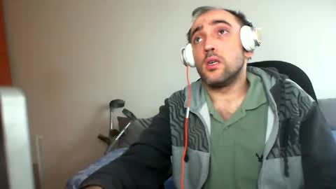 bentish online show from February 5, 2025, 10:41 am