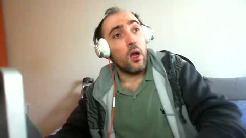 bentish online show from February 6, 2025, 10:37 am