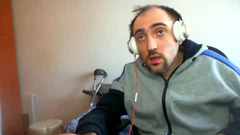 bentish online show from February 11, 2025, 8:15 am