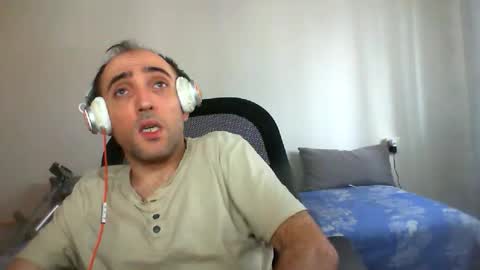 bentish online show from October 19, 2025, 6:36 am