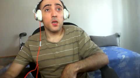 bentish online show from October 29, 2025, 7:54 am