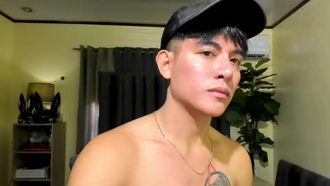 bentlyfuck online show from October 15, 2025, 7:08 am