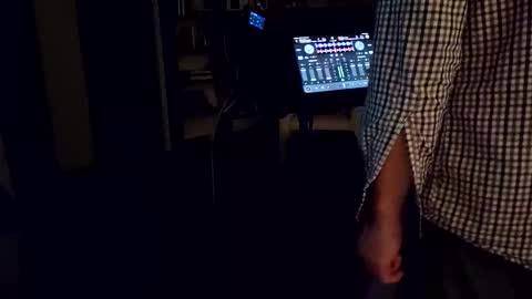 Snapshot of bentpilot chatting on November 13, 2025, 10:03 am bentpilot online show from November 13, 2025, 10:03 am