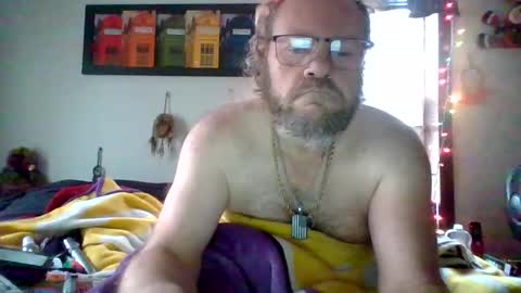 bergeeric1970 online show from April 1, 2026, 1:01 pm
