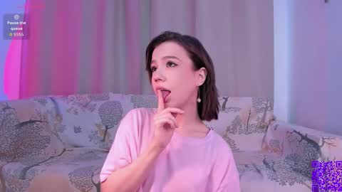 Snapshot of bermudatrait chatting on December 17, 2025, 11:27 am Inna online show from December 17, 2025, 11:27 am