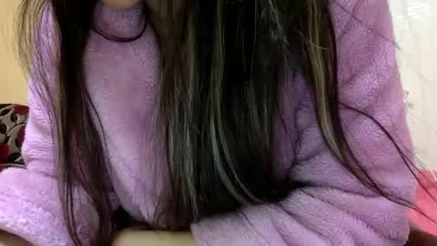 Snapshot of bermudatriangle12 chatting on January 10, 2025, 6:28 pm tixxie online show from January 10, 2025, 6:28 pm