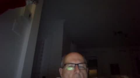 Snapshot of bernard1102 chatting on January 15, 2025, 3:00 am bernard1102 online show from January 15, 2025, 3:00 am