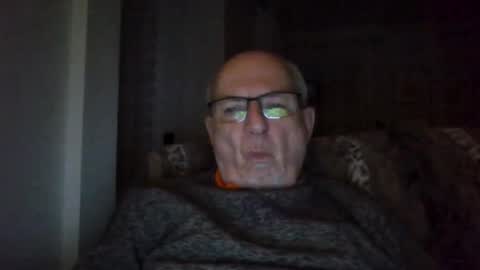 Snapshot of bernard1102 chatting on January 20, 2025, 3:48 am bernard1102 online show from January 20, 2025, 3:48 am