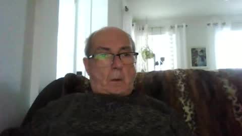 bernard1102 online show from November 24, 2025, 7:46 pm