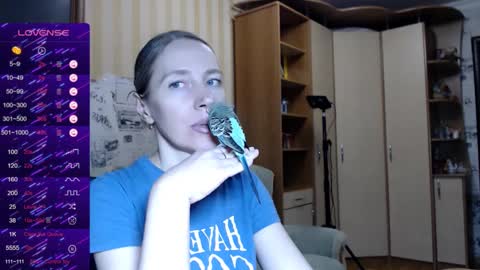 berry2024 online show from March 3, 2025, 4:03 pm