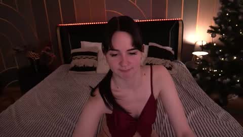 Violette online show from January 18, 2026, 7:23 am