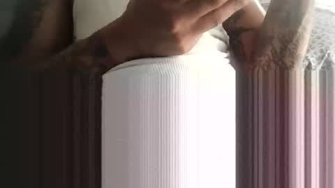 ToxicPipe757 online show from October 11, 2025, 2:04 pm