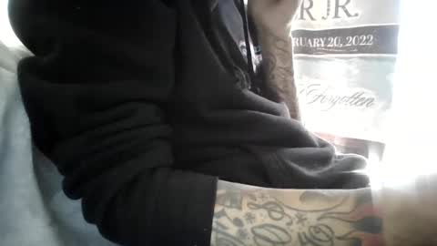 ToxicPipe757 online show from November 28, 2025, 3:36 pm