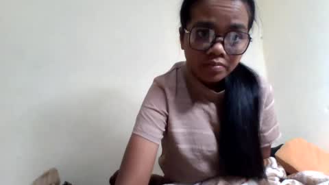 berthaldy659759 online show from June 24, 2026, 4:55 am