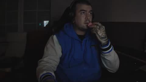 Snapshot of berto3389 chatting on February 24, 2026, 12:52 am berto3389 online show from February 24, 2026, 12:52 am