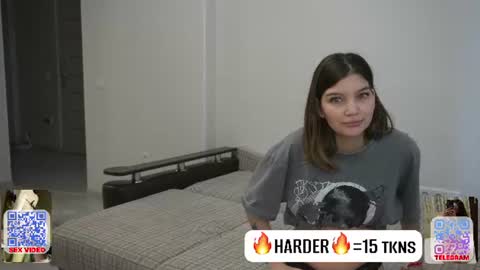 Snapshot of best_fucks chatting on July 7, 2026, 5:06 pm AndrewEva online show from July 7, 2026, 5:06 pm